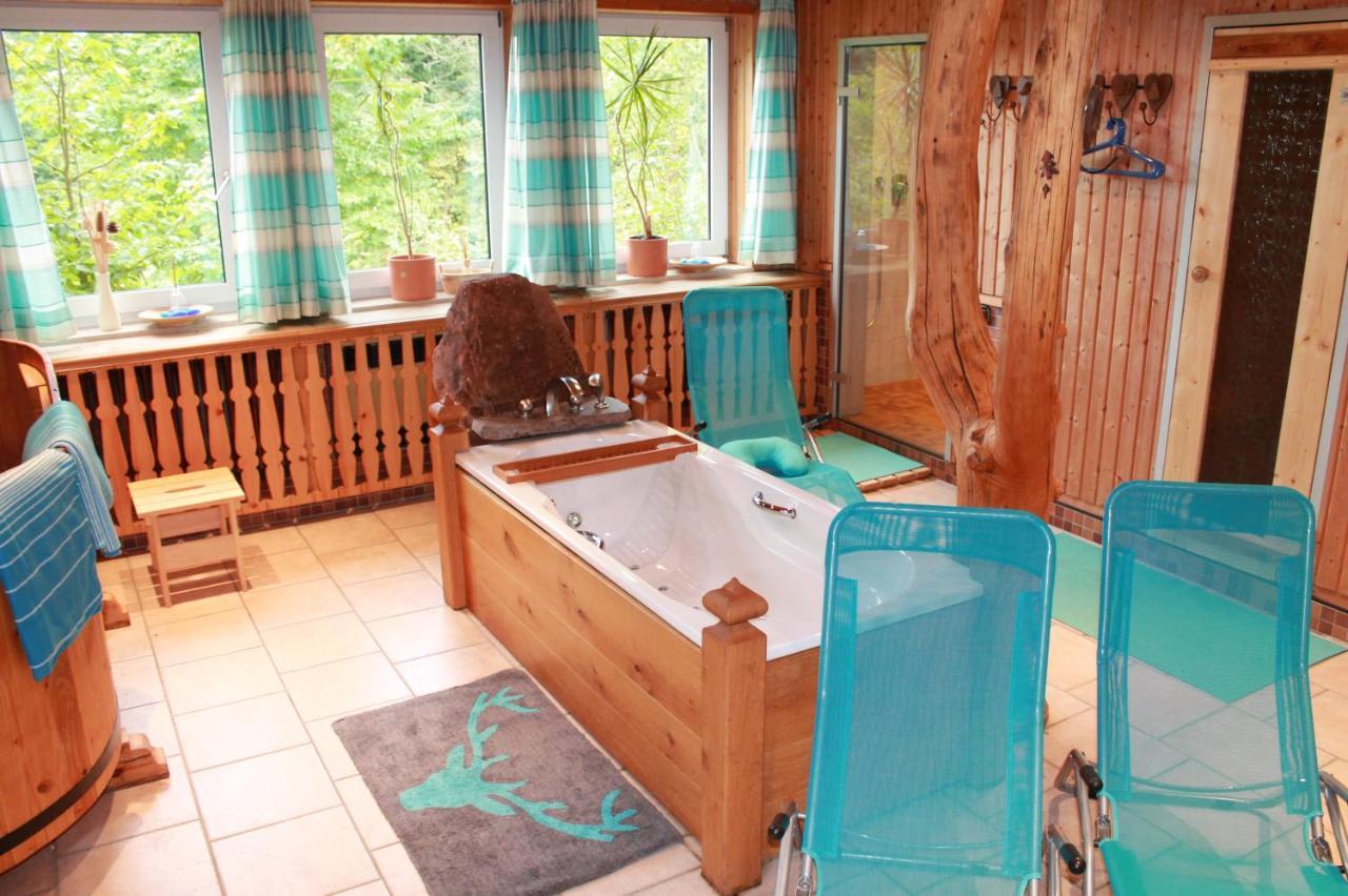 Unterreichenbach Landhotel Untere Kapfenhardter Muehle מראה חיצוני תמונה