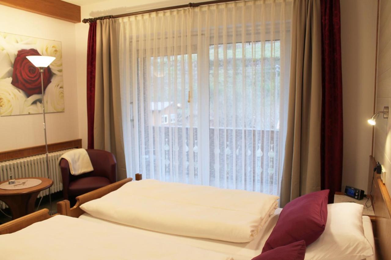 Unterreichenbach Landhotel Untere Kapfenhardter Muehle מראה חיצוני תמונה