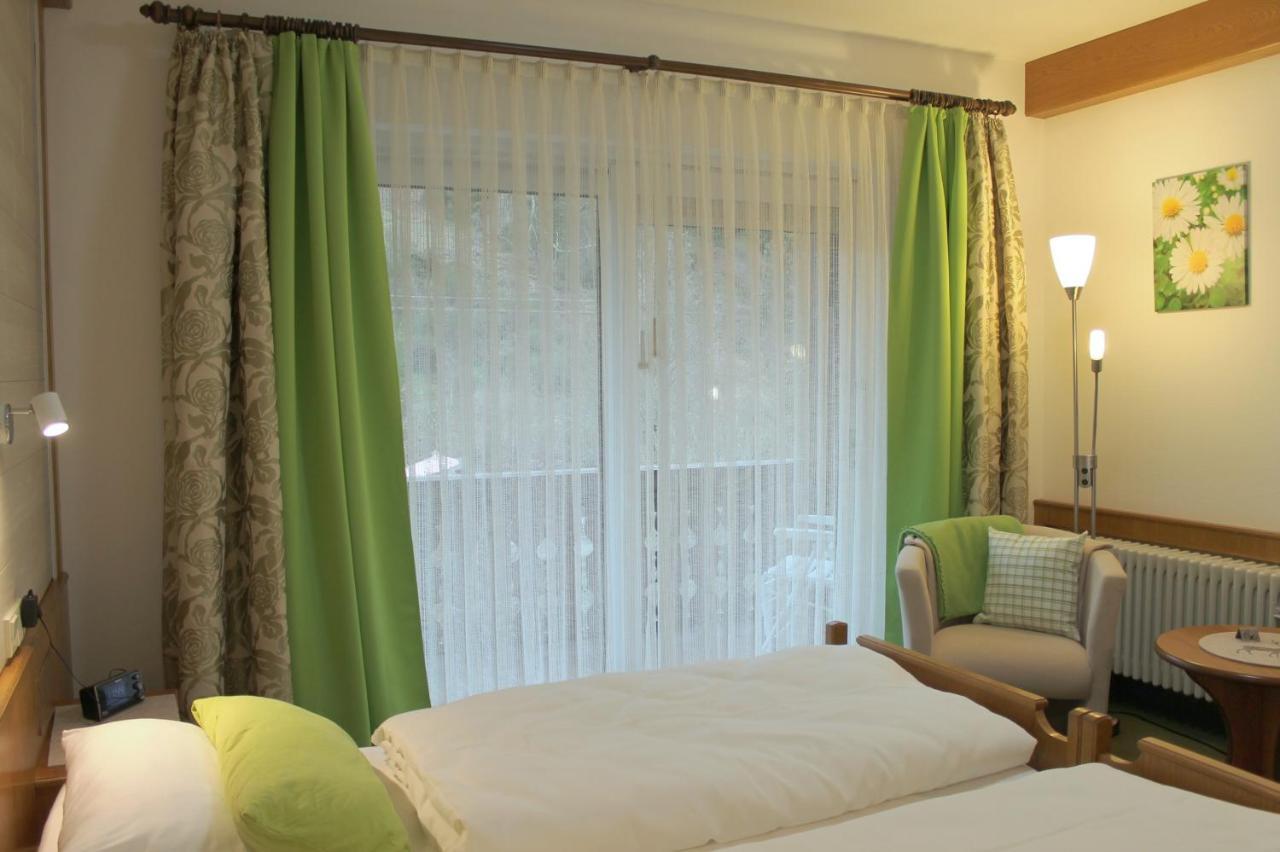 Unterreichenbach Landhotel Untere Kapfenhardter Muehle מראה חיצוני תמונה