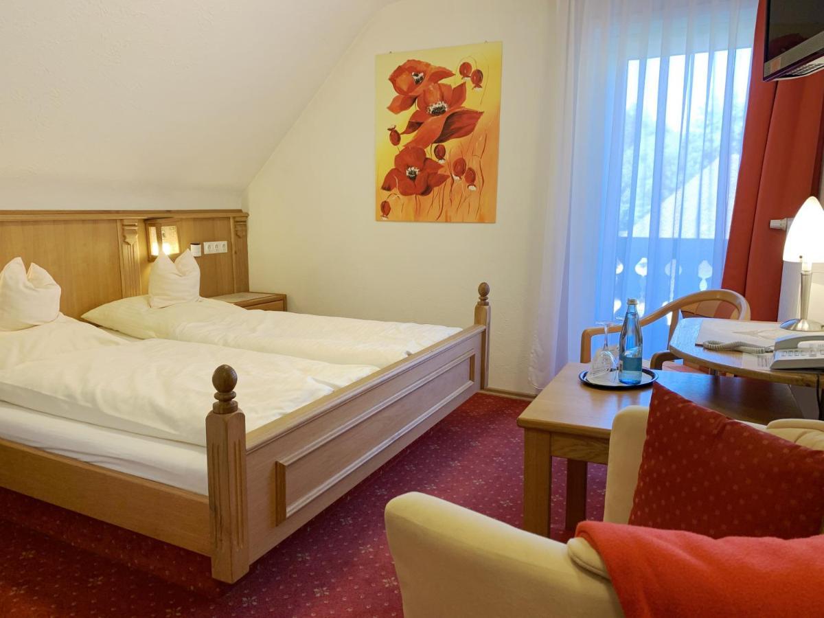 Unterreichenbach Landhotel Untere Kapfenhardter Muehle מראה חיצוני תמונה
