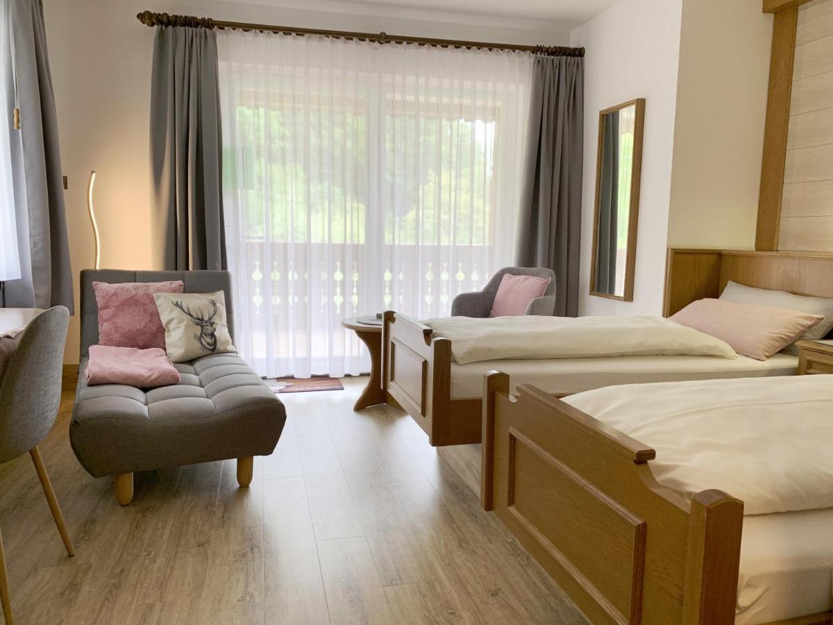Unterreichenbach Landhotel Untere Kapfenhardter Muehle מראה חיצוני תמונה