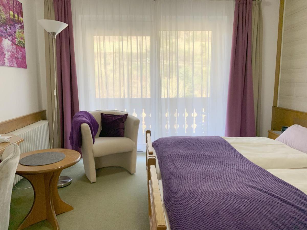 Unterreichenbach Landhotel Untere Kapfenhardter Muehle מראה חיצוני תמונה