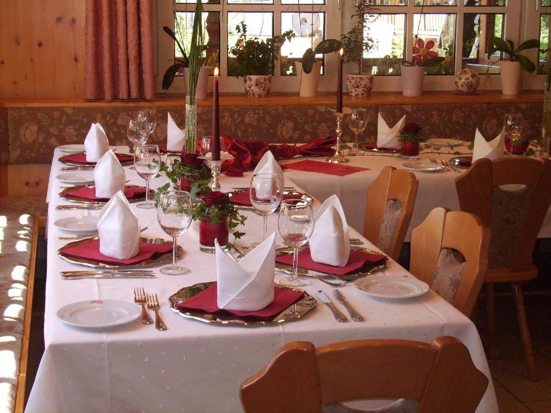 Unterreichenbach Landhotel Untere Kapfenhardter Muehle מראה חיצוני תמונה