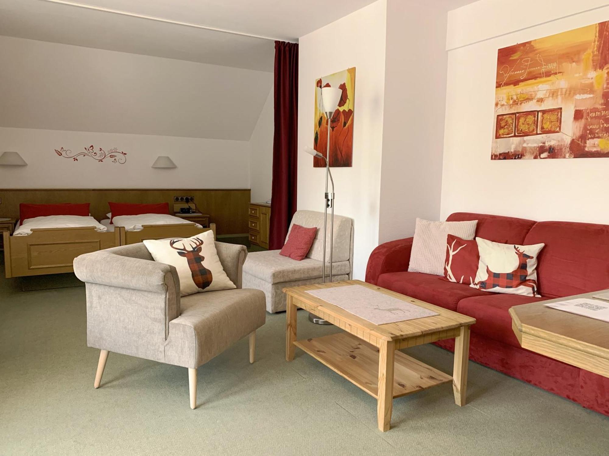 Unterreichenbach Landhotel Untere Kapfenhardter Muehle מראה חיצוני תמונה