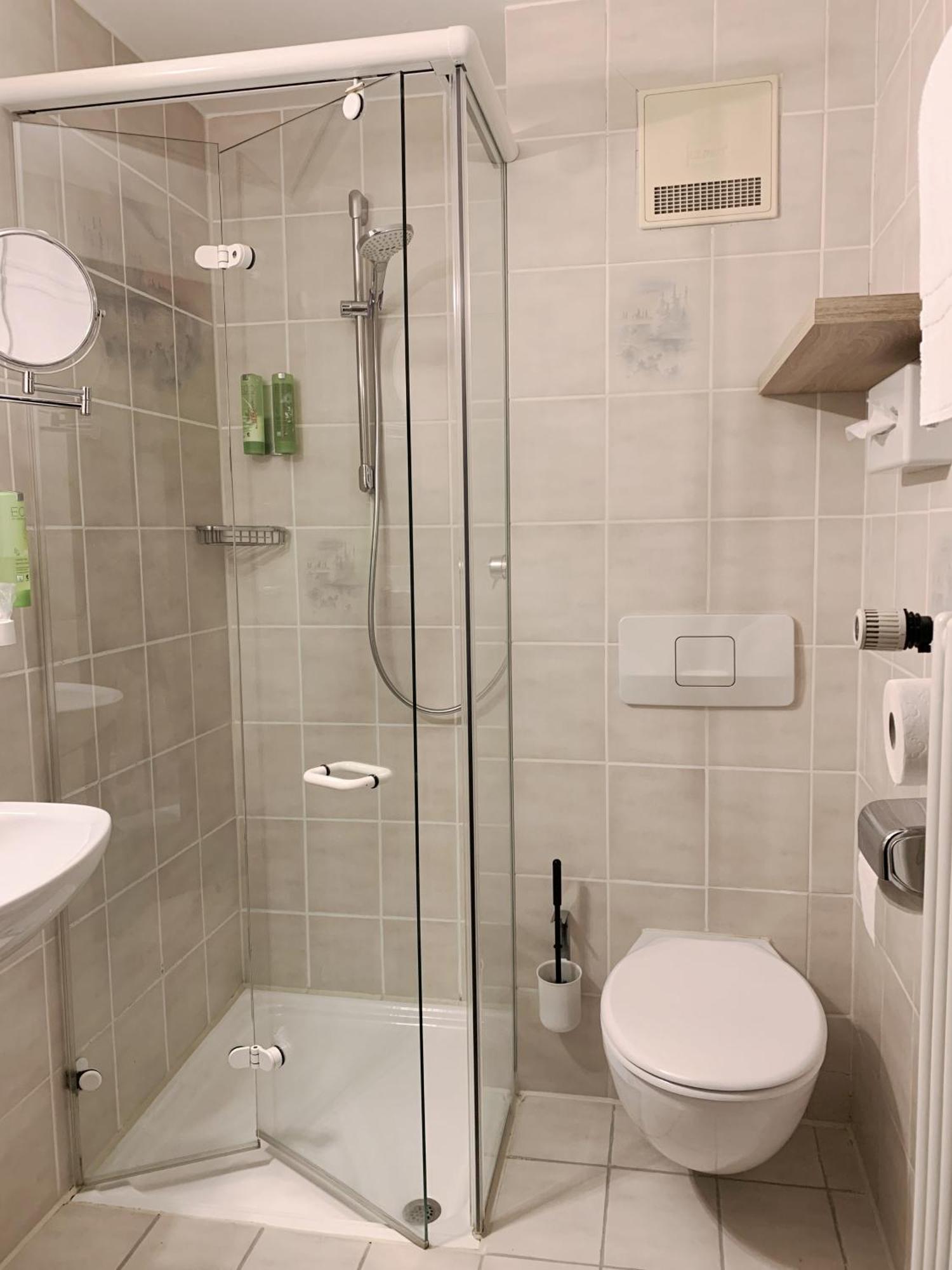 Unterreichenbach Landhotel Untere Kapfenhardter Muehle מראה חיצוני תמונה