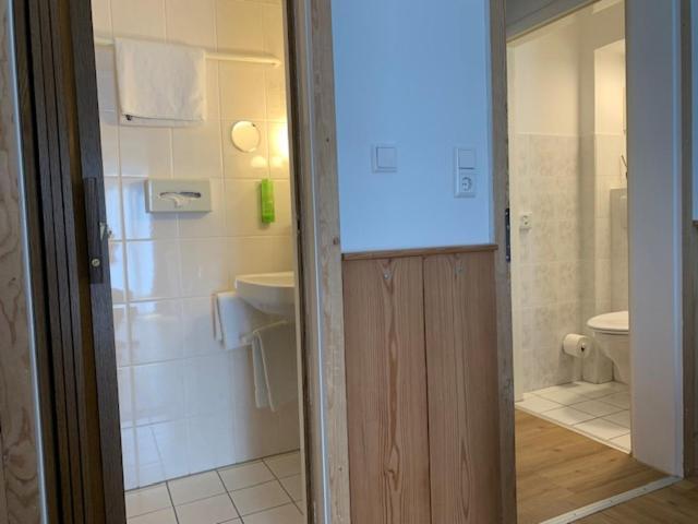 Unterreichenbach Landhotel Untere Kapfenhardter Muehle מראה חיצוני תמונה
